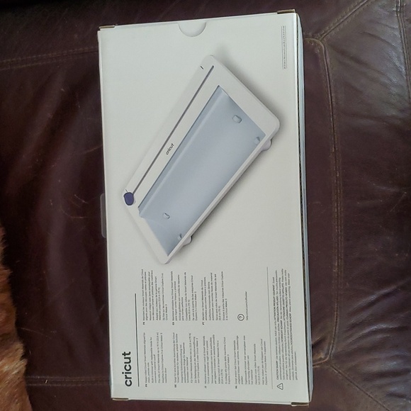 Cricut Roll Holder - Picture 2 of 3